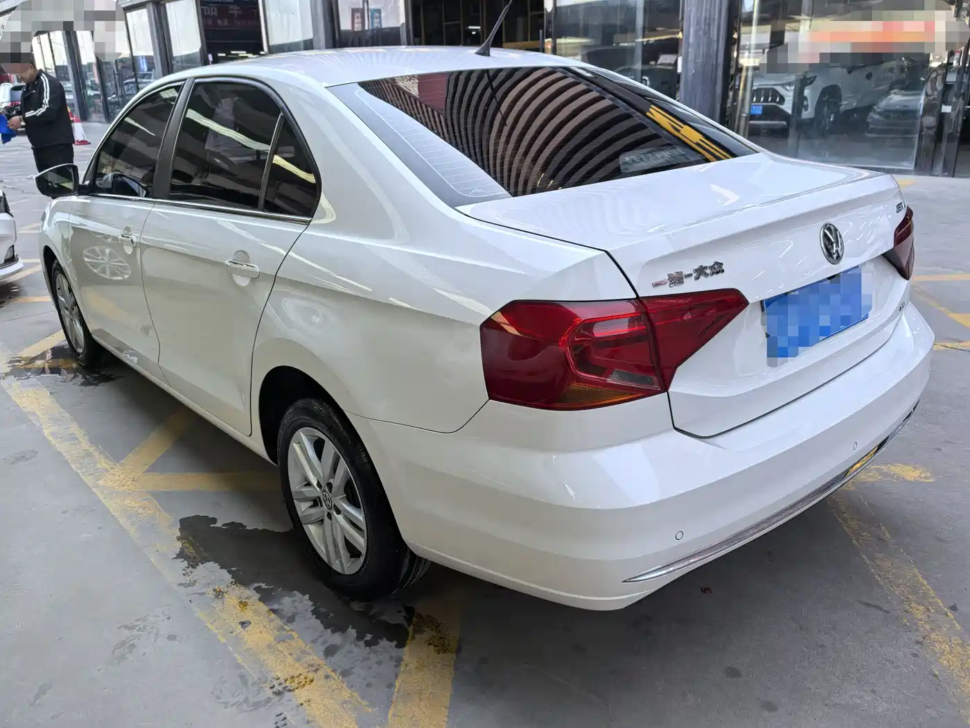 Volkswagen Jetta 2017 1.5L Automatic Comfort фото 4