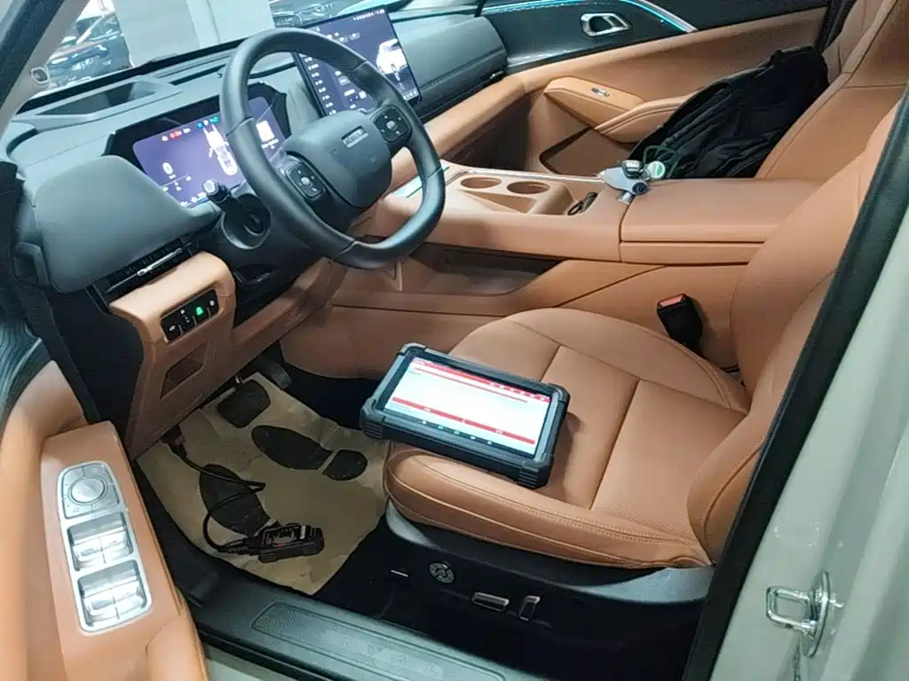 Фото 15 - Haval Xiaolong MAX