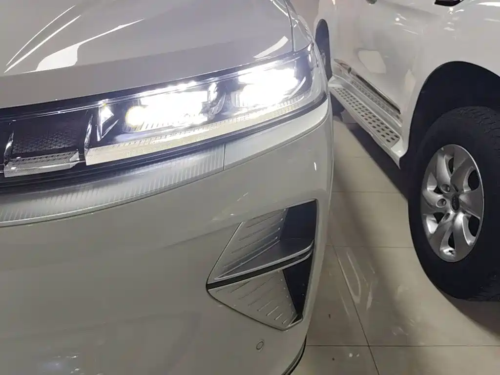 Фото 24 - Haval Xiaolong MAX