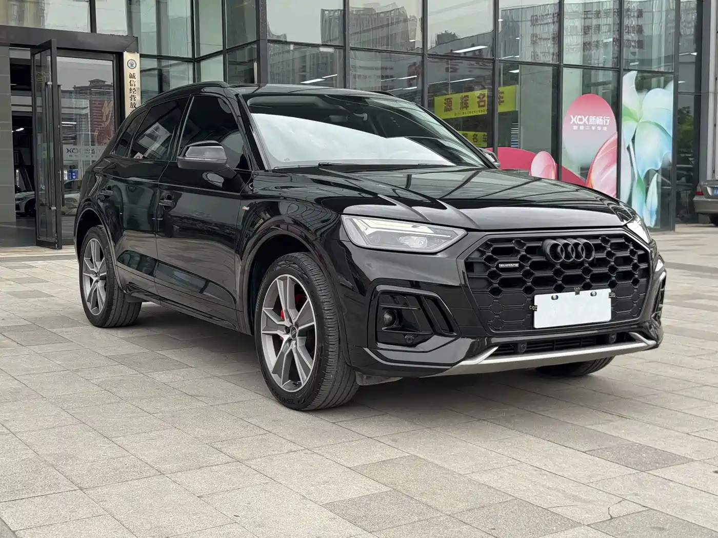 Audi Q5L 2021 40 TFSI Luxury Dynamic фото 3