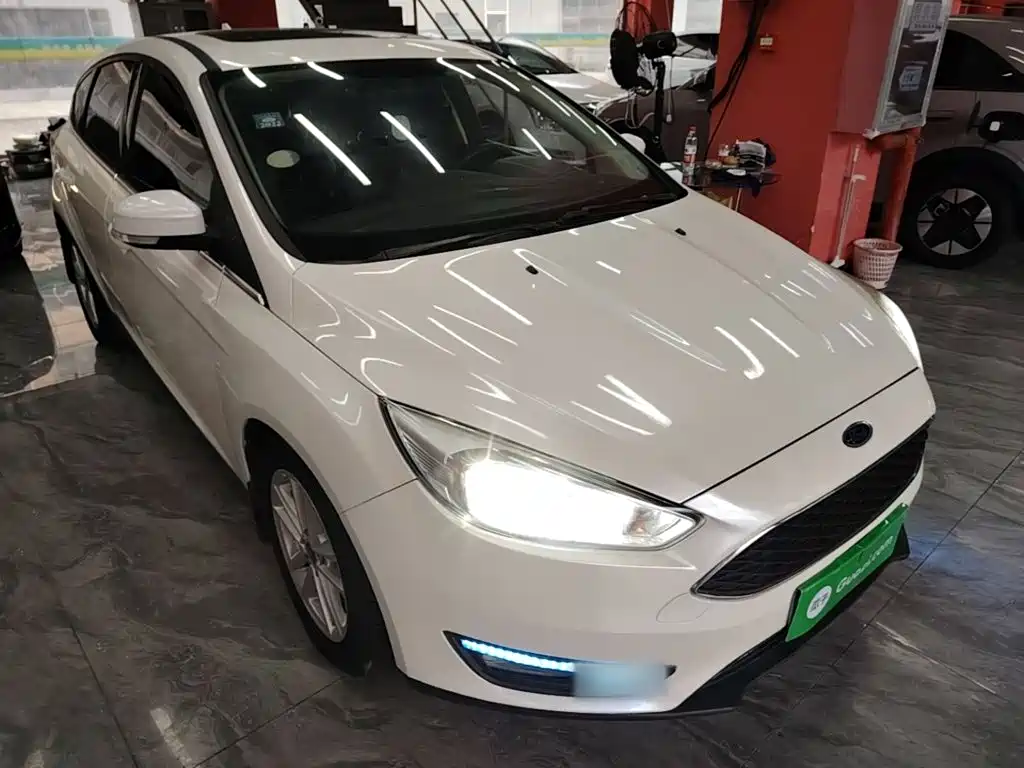 Ford Focus 2016 2017 Hatchback EcoBoost 180 Auto Elite