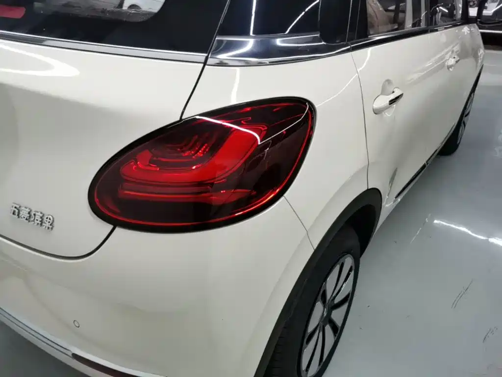 Фото 8 - Wuling Motors Wuling Bingo