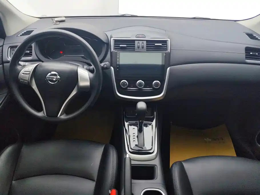 Nissan Tiida 2024 2024 1.6L CVT Cool Sport Edition