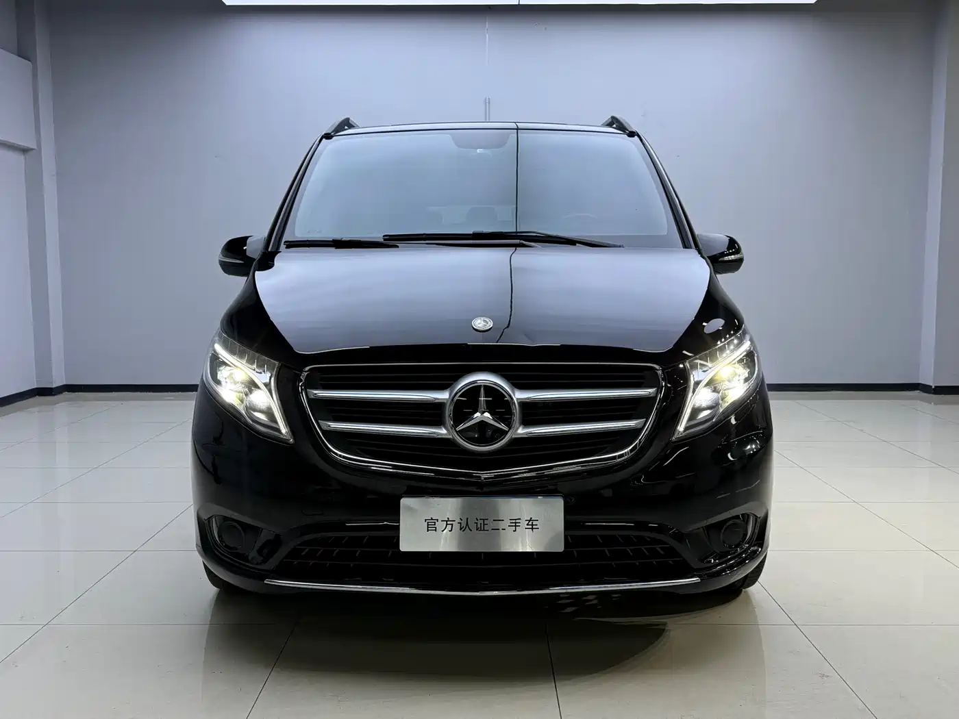 Mercedes-Benz Vito 2016 2.0T Elite Edition фото 2