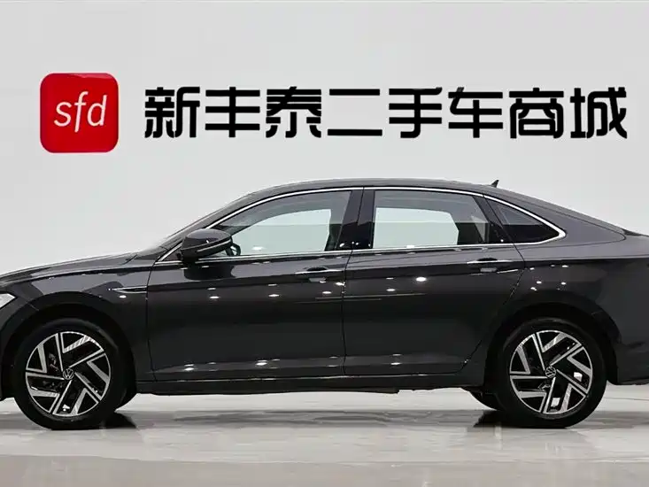 Volkswagen Sagitar 2023 300TSI DSG Surpassing Edition фото 4