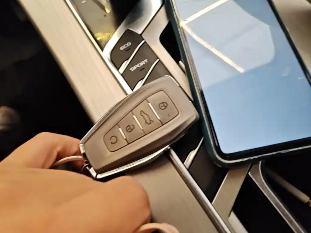 Geely Coolray 2019 2019 260T DCT Knight China VI