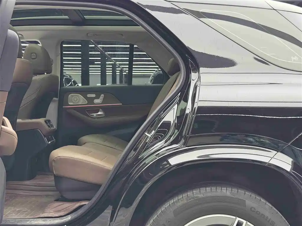 Mercedes-Benz GLE 2024 GLE 450 4MATIC Fashion фото 7