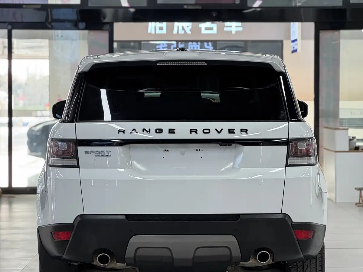 Land Rover Range Rover Sport 2016 Model 3.0 SC V6 HSE DYNAMIC фото 5