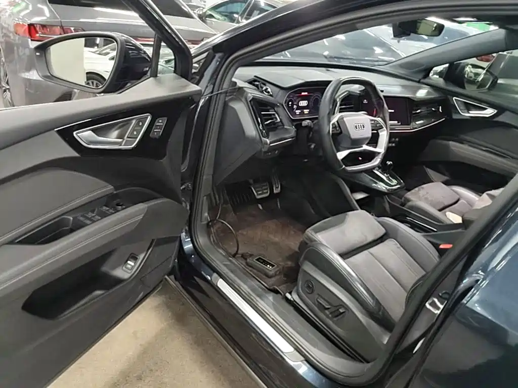 Audi Q4 e-tron 2024 2023 40 e-tron Innovation Edition