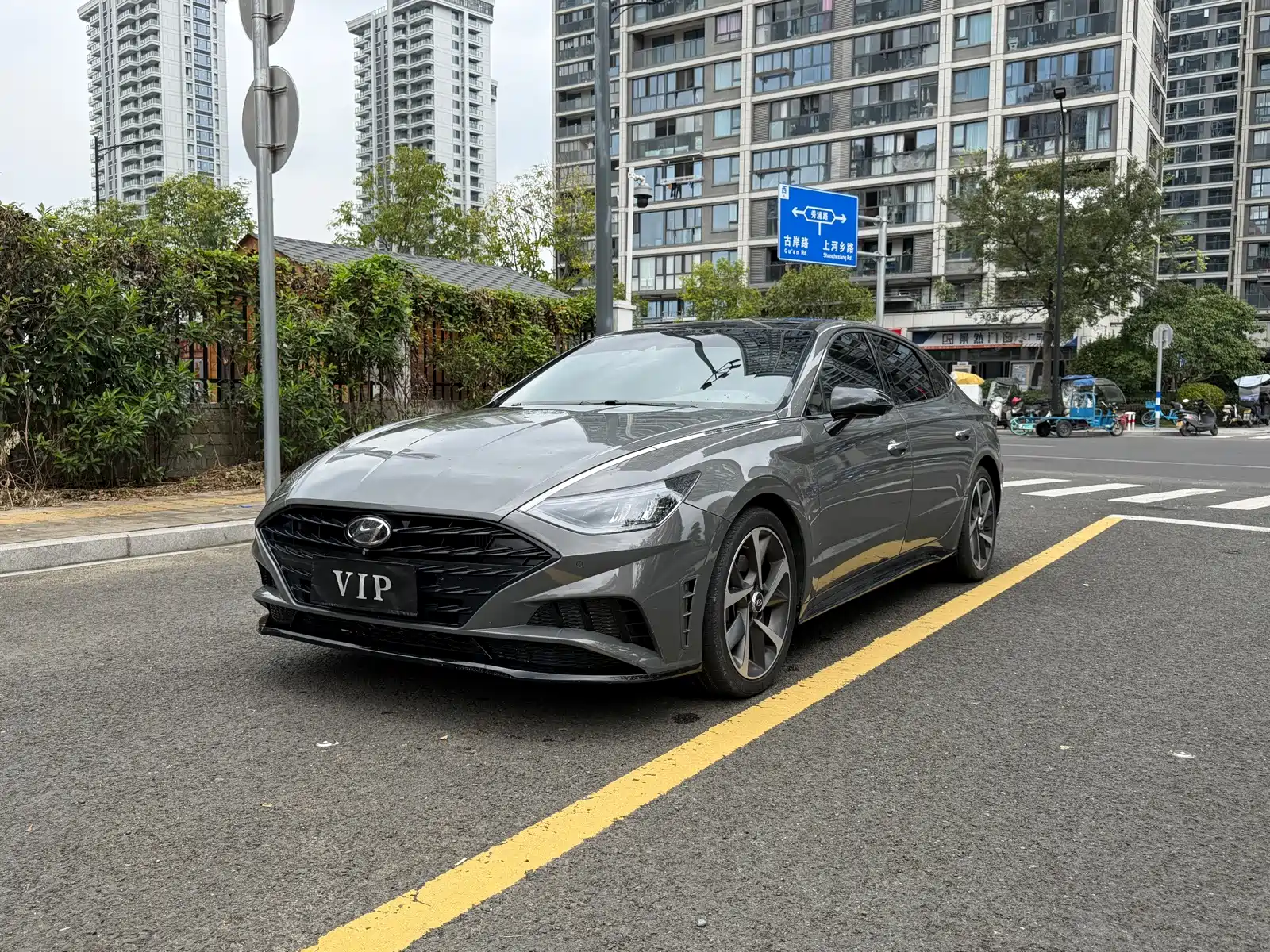 Фото 1 - Hyundai Sonata