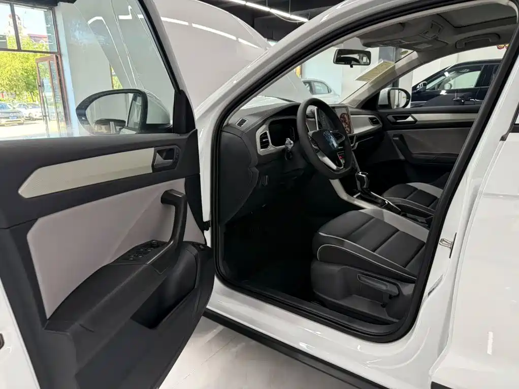 Volkswagen T-ROC 2026 2026 280TSI DSG 2WD Time Edition