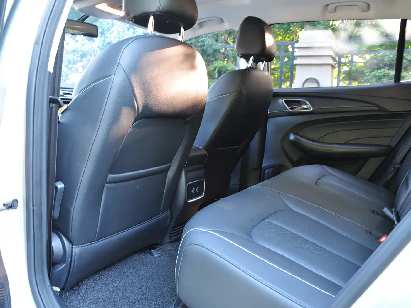 Roewe Ei5 2019 2019 Model Smart Connect Flagship Edition