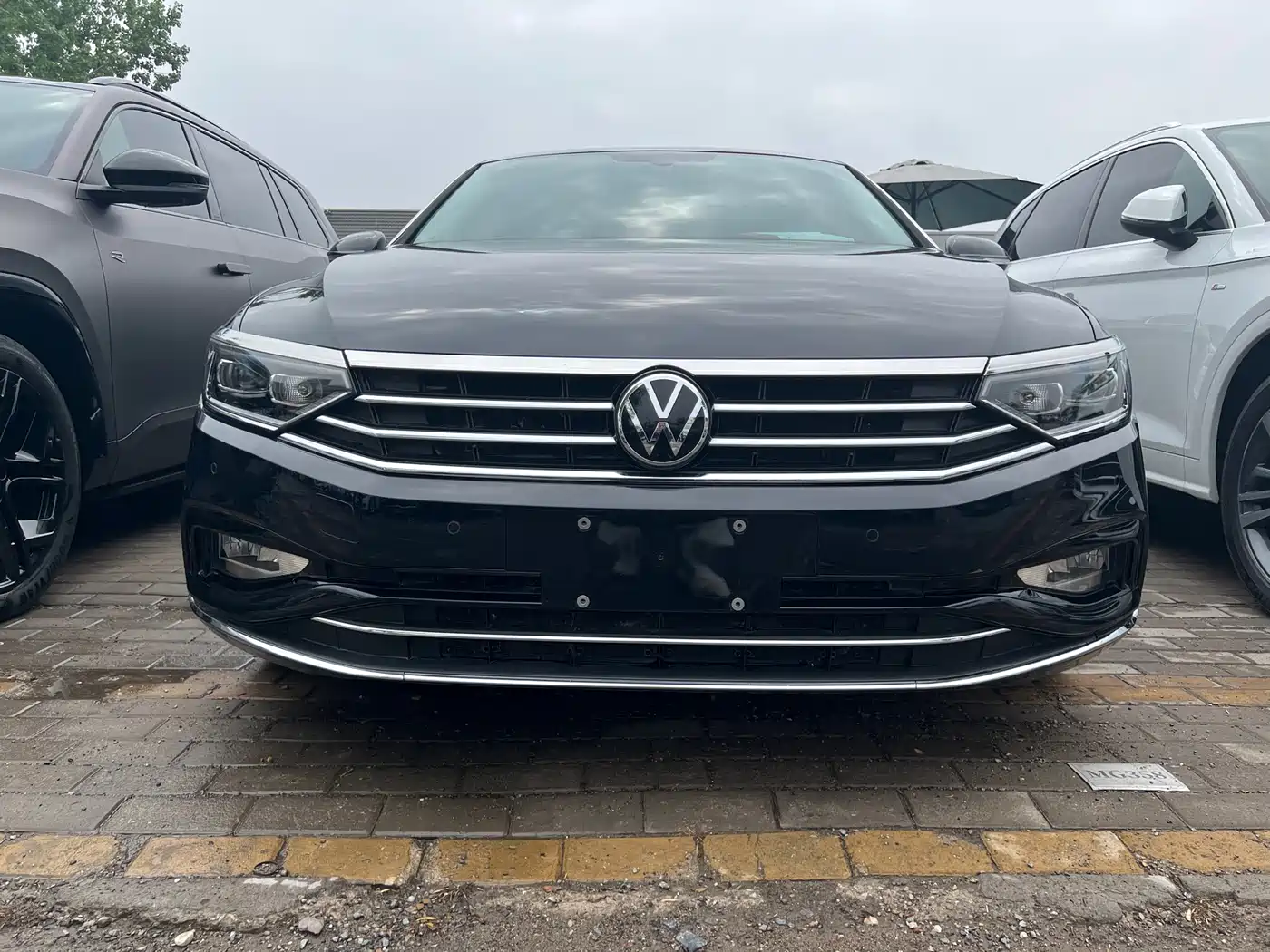 Volkswagen Magotan 2020 330TSI DSG Leading фото 3