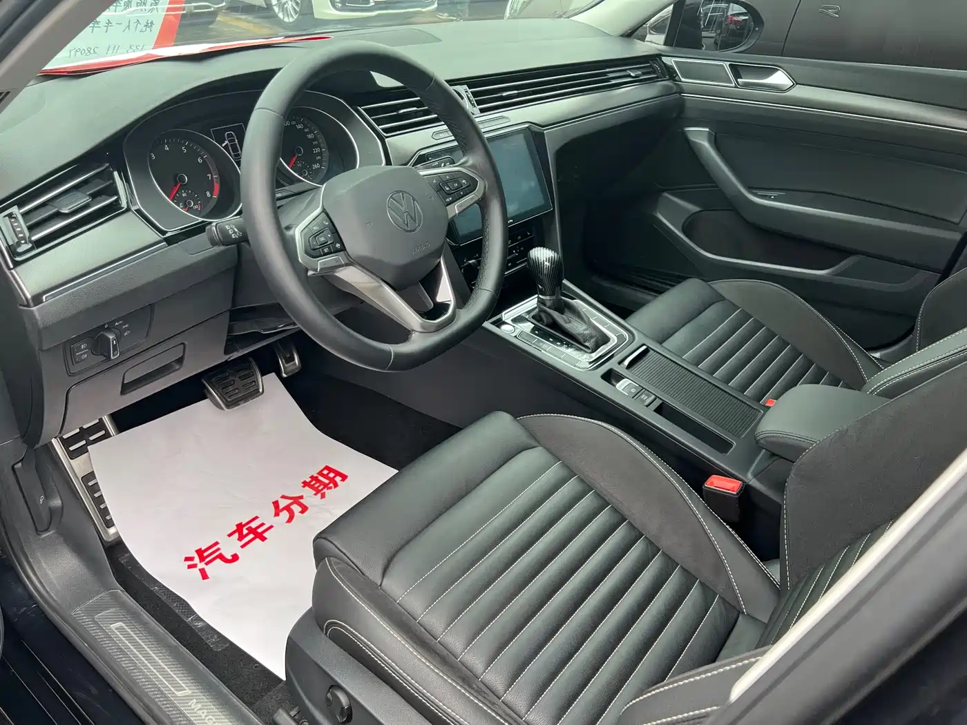 Volkswagen Magotan 2020 330TSI DSG Leading фото 15