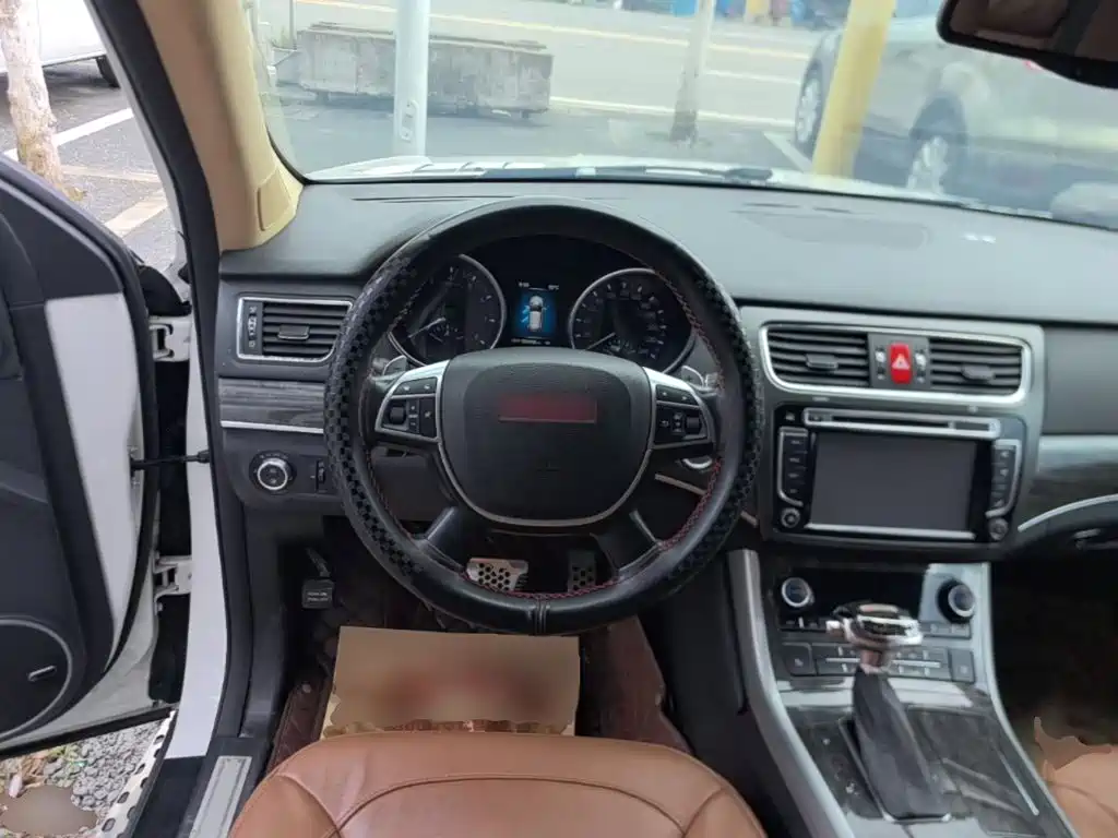 Haval H8 2015 2015 2.0T 2WD Luxury