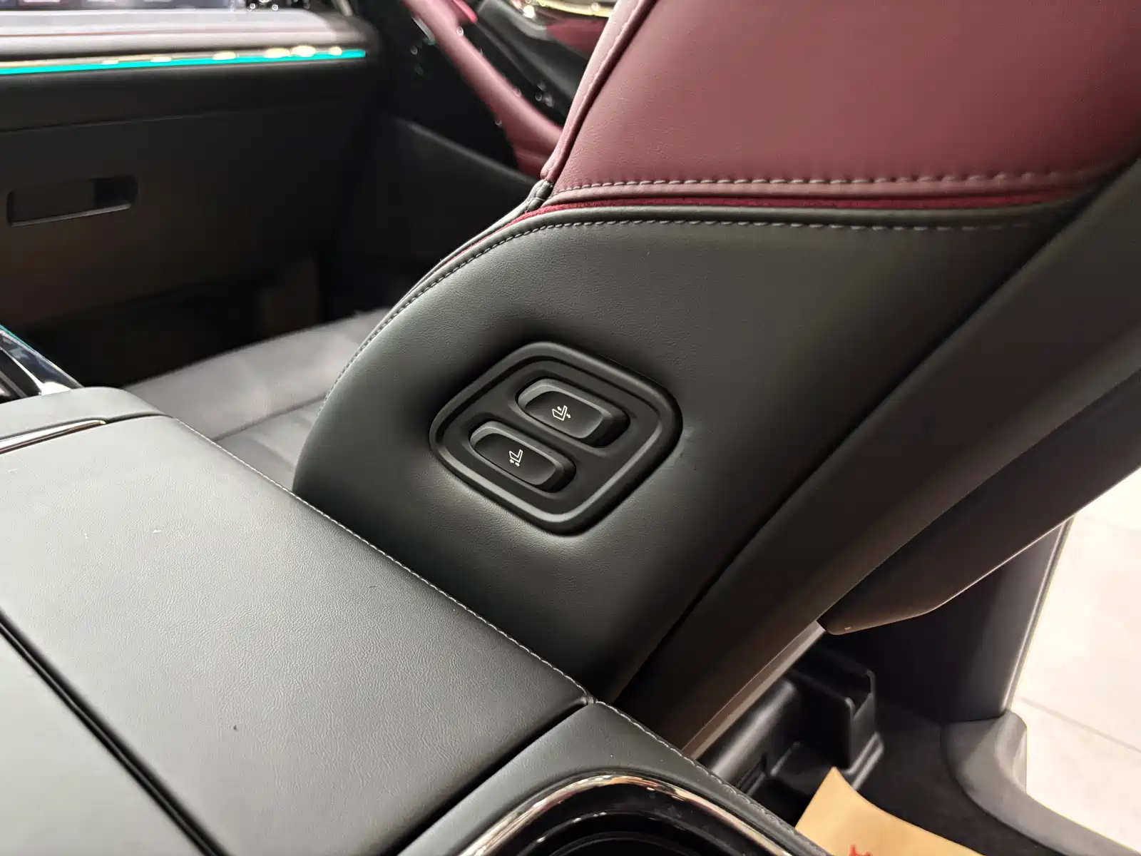 Фото 19 - GAC Trumpchi Trumpchi E9