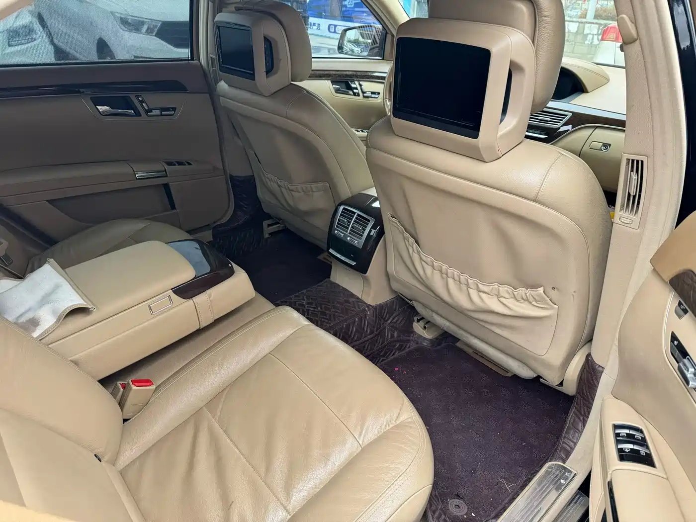 Mercedes-Benz S-Class 2012 S 300 L Premium Grand Edition фото 8