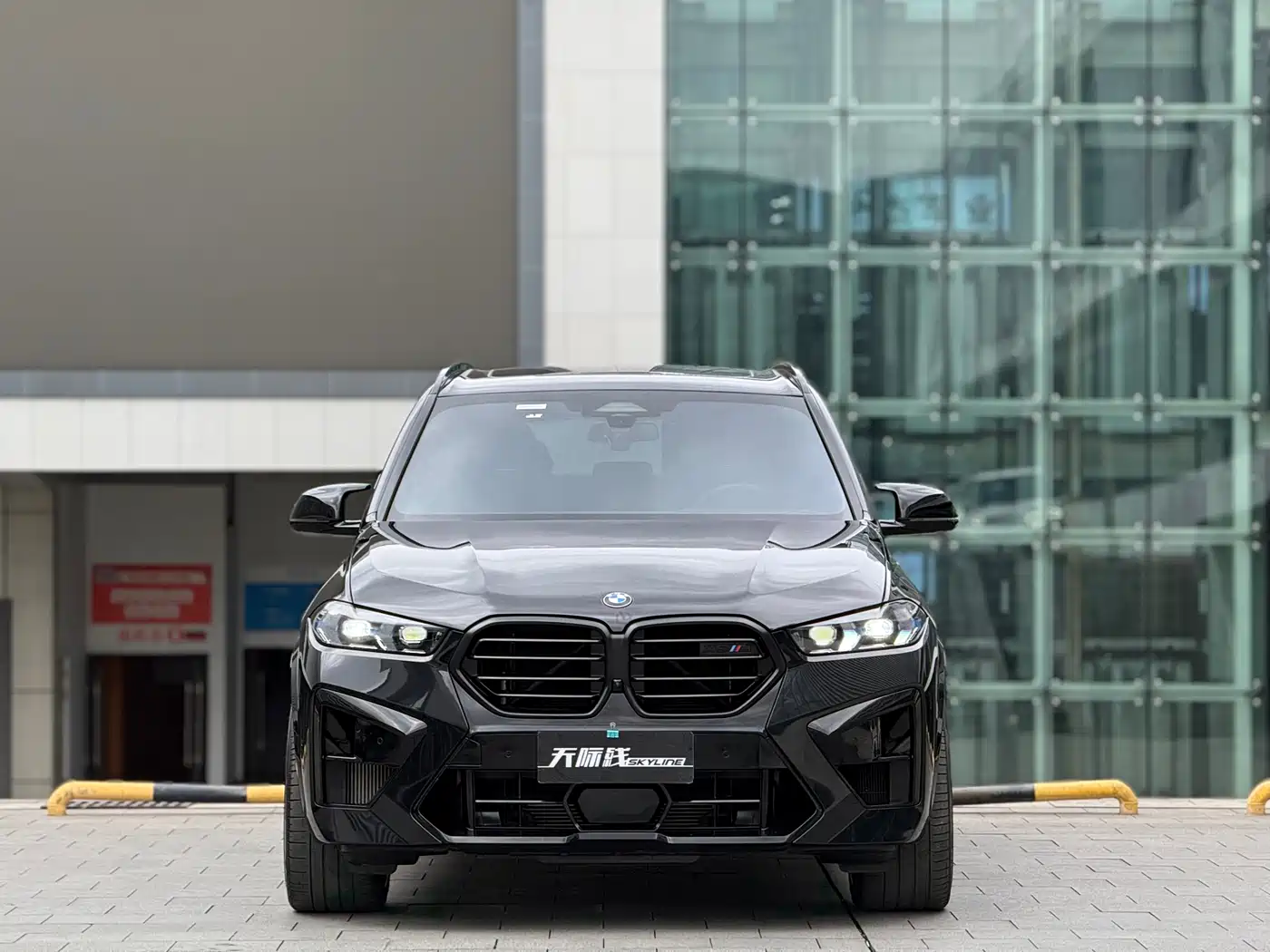 BMW X5 M 2023 Model X5 M Thunder Edition фото 8