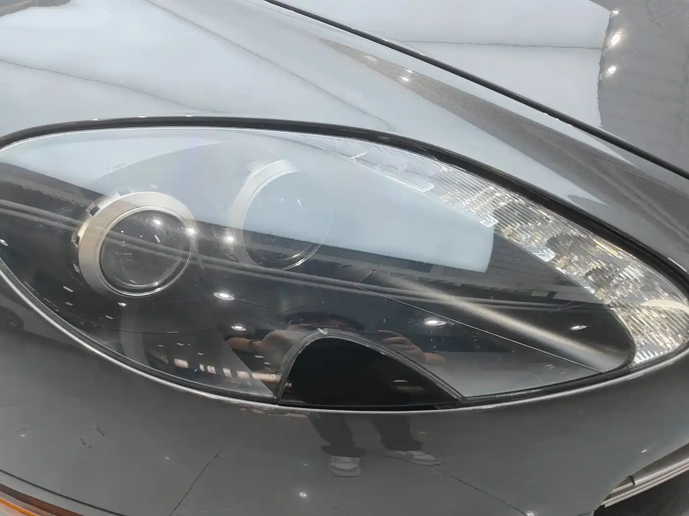 Aston Martin V8 Vantage 2010 2007 4.3 Sportshift Coupe