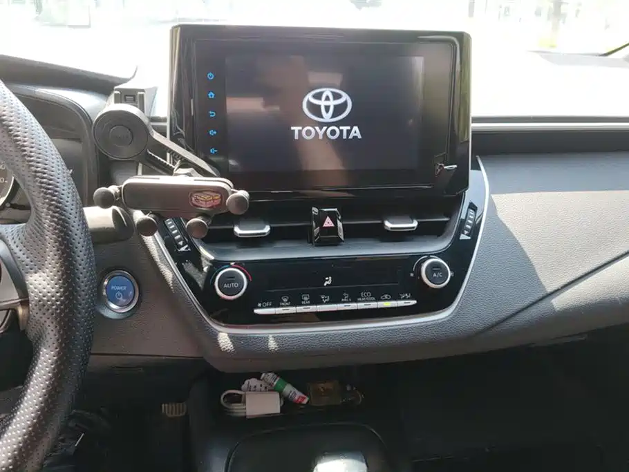 Toyota Levin 2022 Dual Engine 1.8H E-CVT Sport Edition фото 13