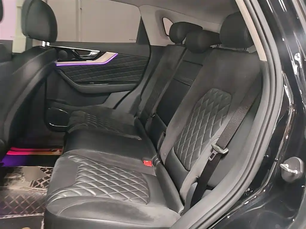 Hongqi HS5 2019 2.0T Smart Connect Enjoy 4WD Edition фото 17