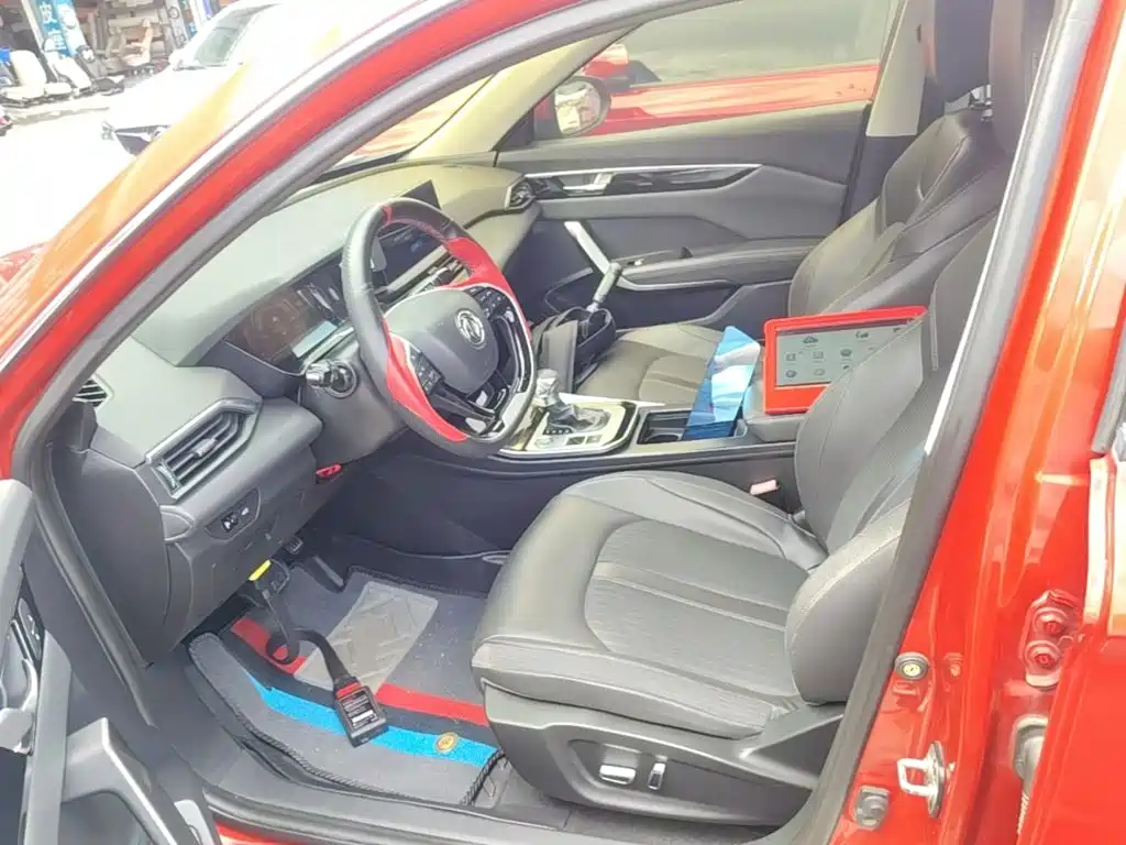 Dongfeng Aeolus Yixuan 2020 2020 230T Automatic Dazzle Edition
