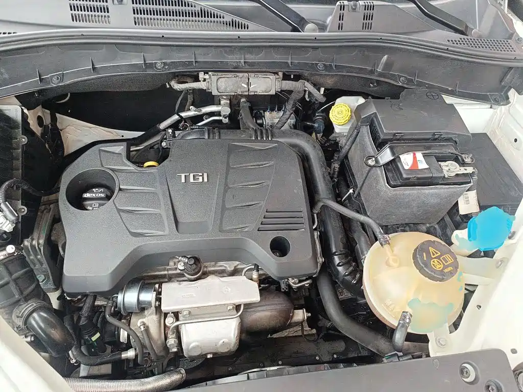 Roewe RX5 2016 2016 20T 2WD Automatic Internet Smart Edition