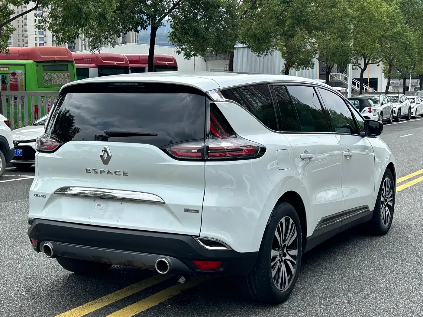 Renault Espace Classic 2018 2018 Model TCe 300 Elegant Paris Edition