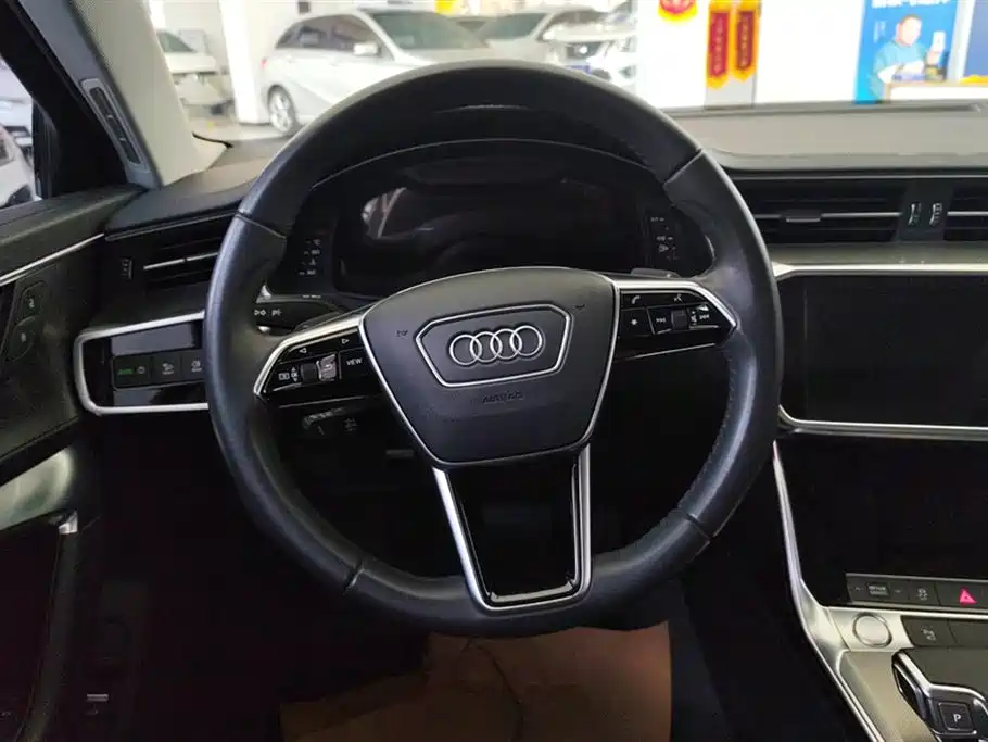 Audi A6L 2021 45 TFSI Exclusive Elegance фото 15