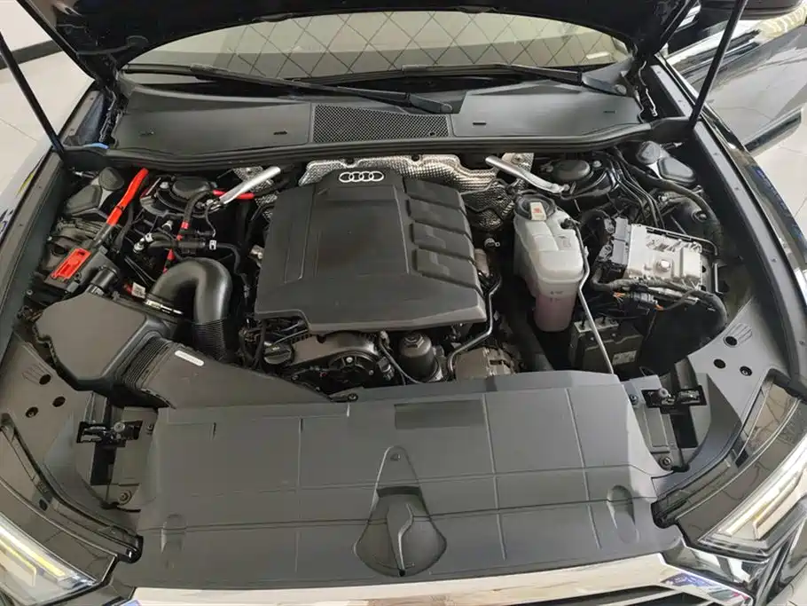Audi A6L 2021 45 TFSI Exclusive Elegance фото 10