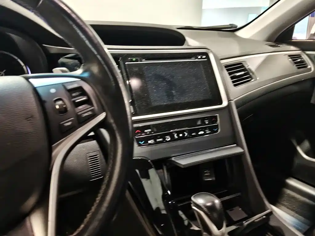 Honda Spirior 2016 2015 2.0L Premium Edition