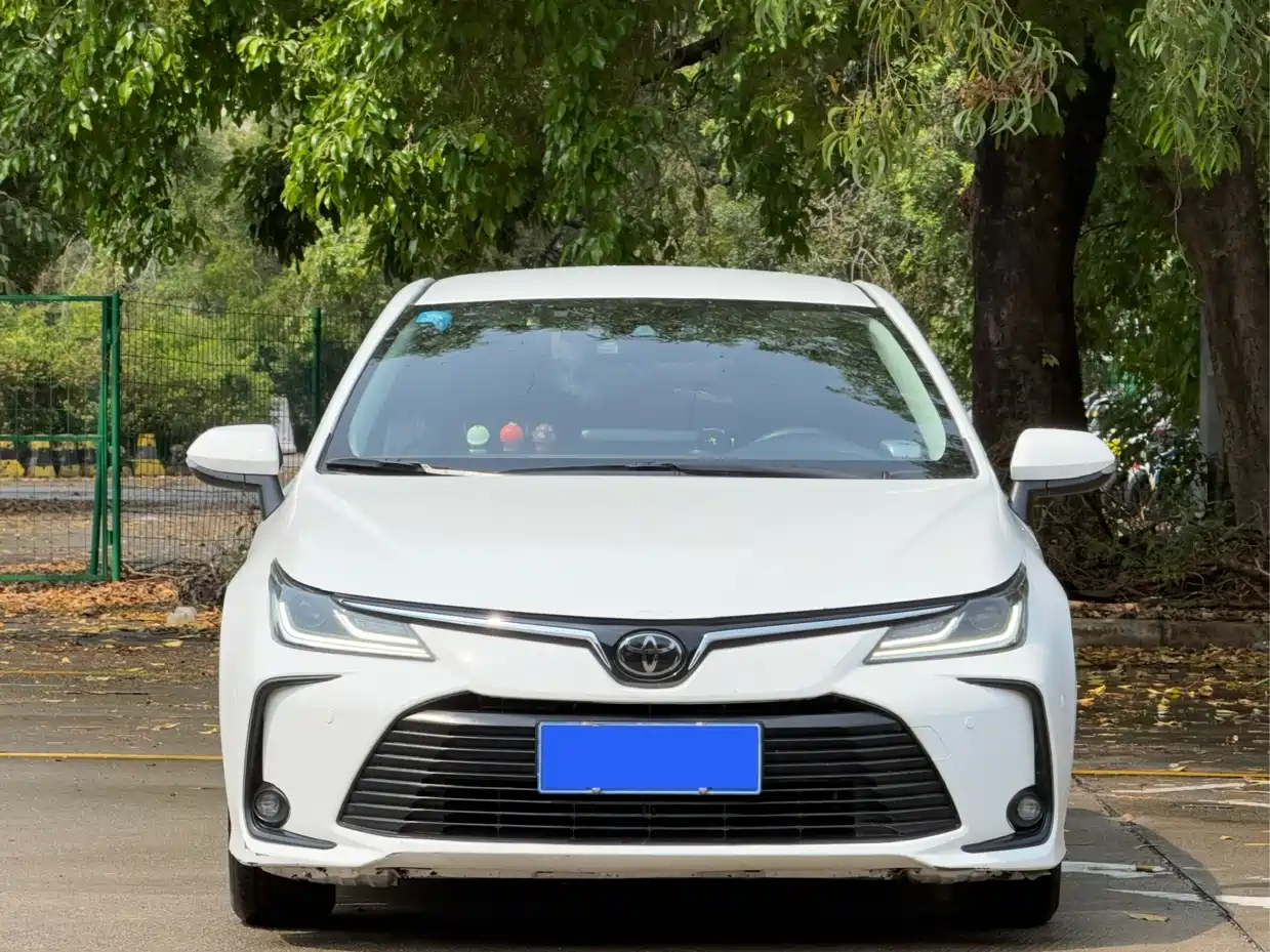 Toyota Corolla 2021 TNGA 1.5L CVT Pioneer Edition фото 2