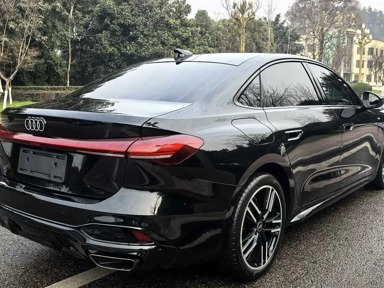 AUDI A5L