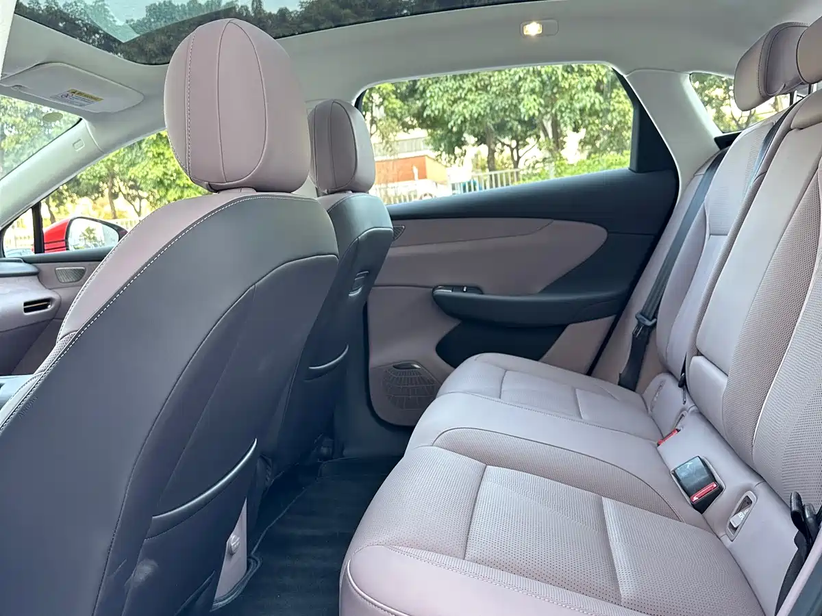 Hongqi HONGQI TIANGONG 05