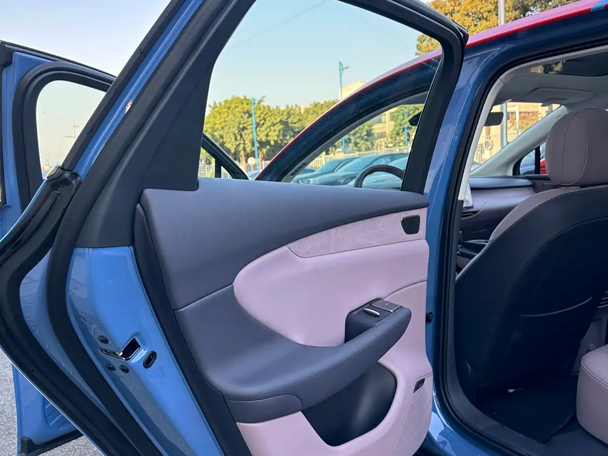 Hongqi HONGQI TIANGONG 05