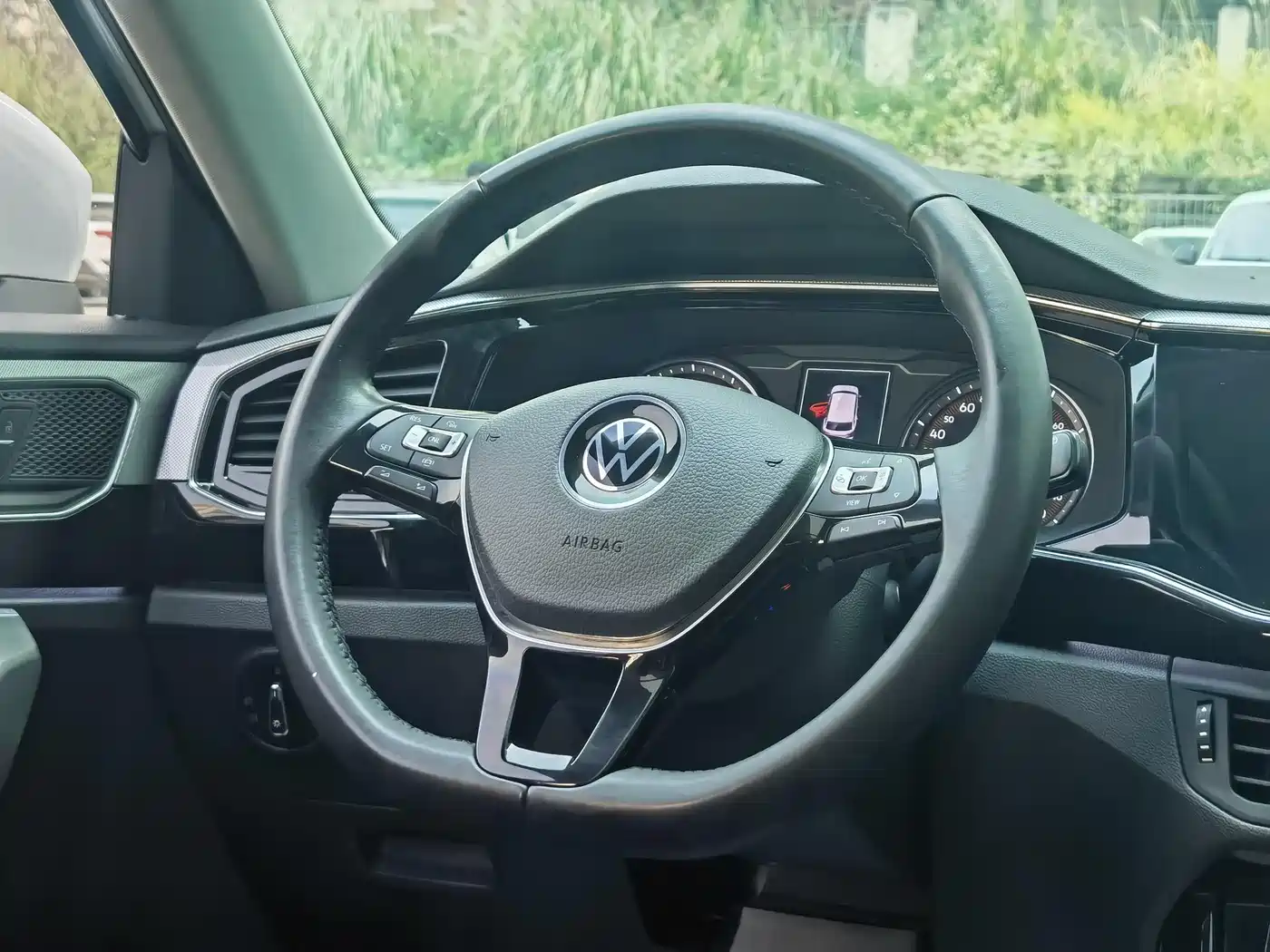 Volkswagen Tayron 2022 330TSI 2WD Luxury Smart Connect Plus фото 23