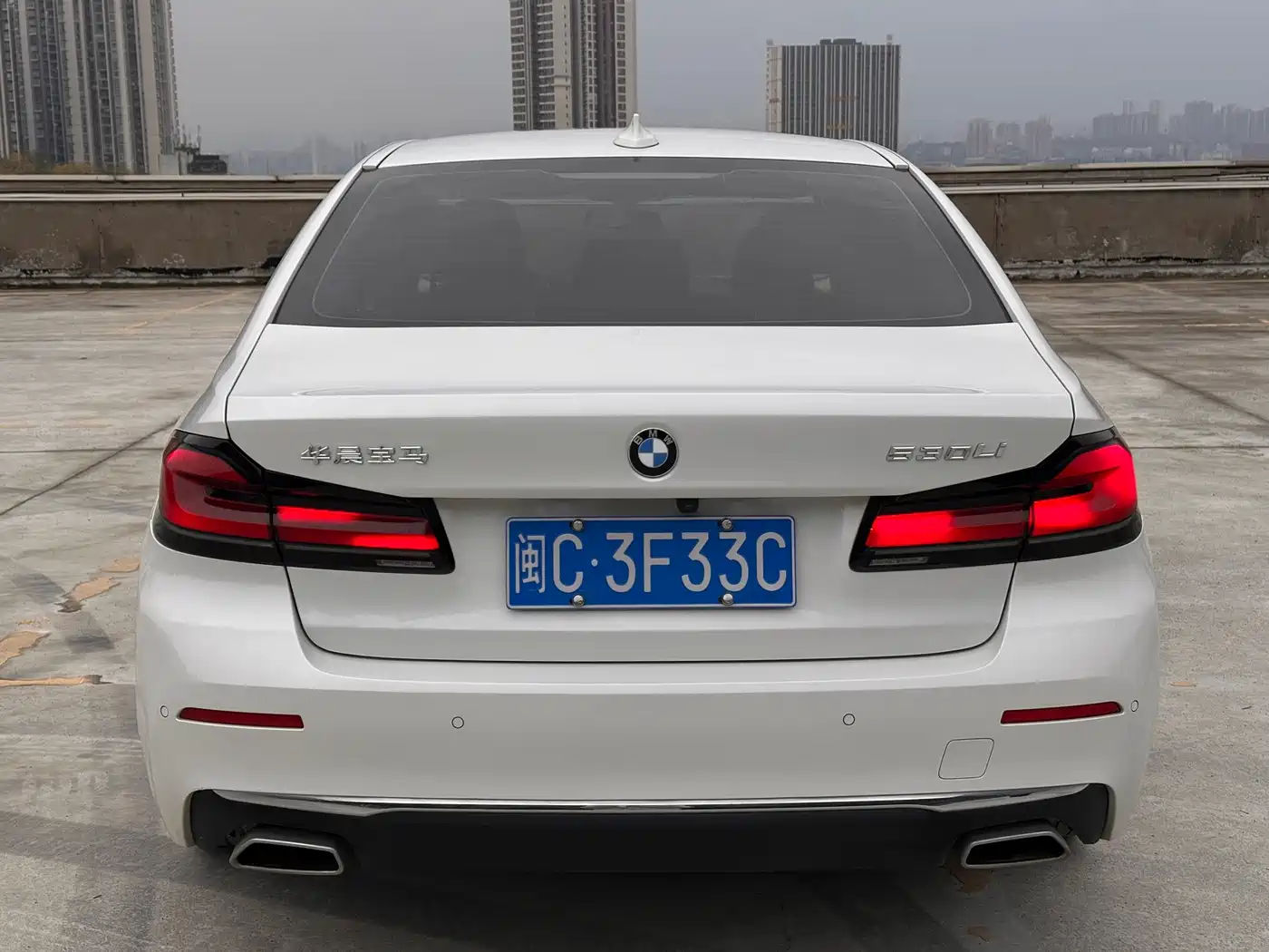 BMW 5 SERIES