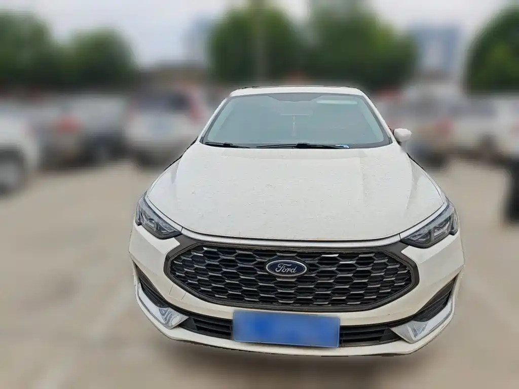 Ford Escort 2022 2021 1.5L Automatic Diamond Edition