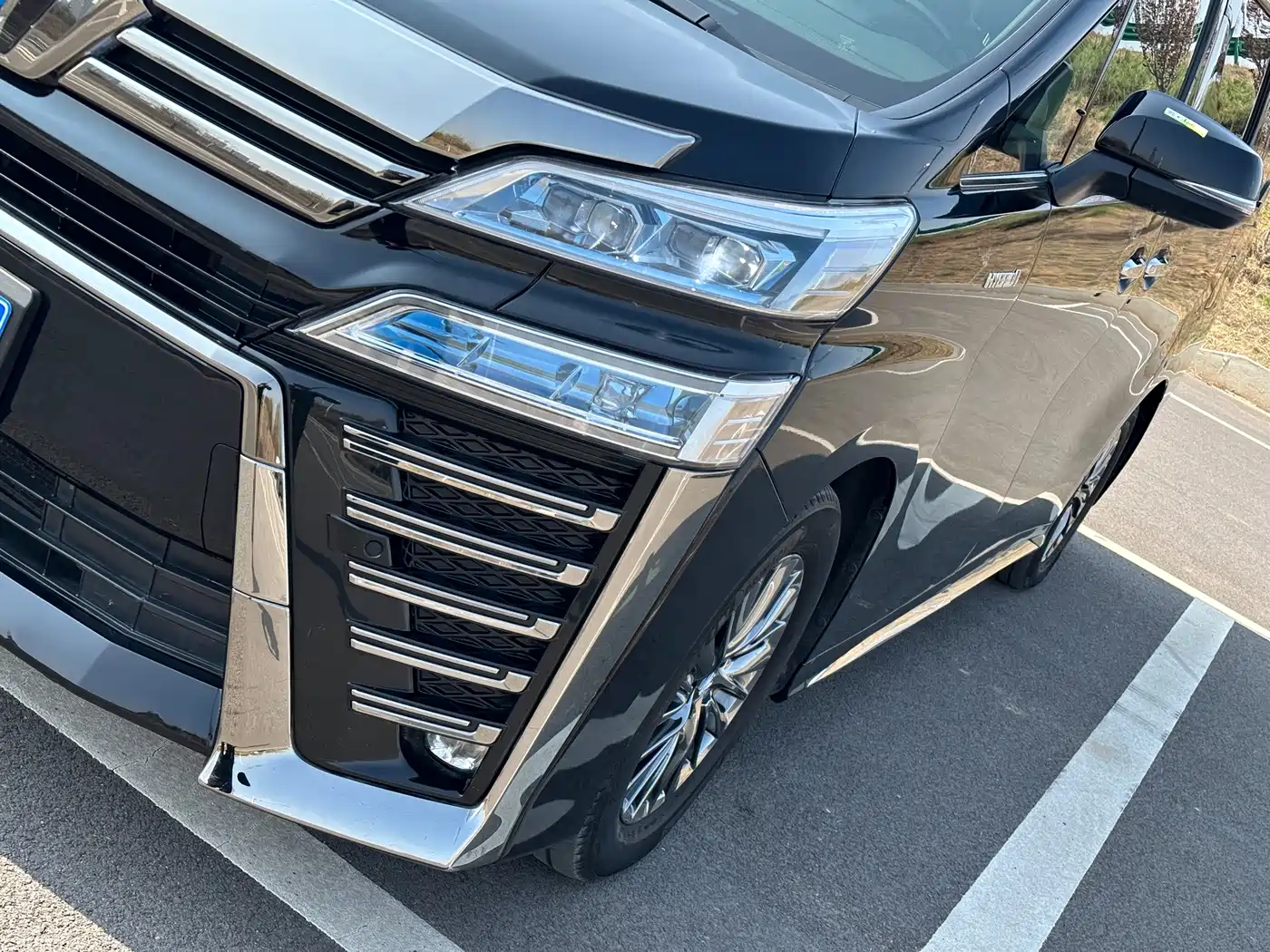 Toyota Vellfire 2021 Crown Hybrid 2.5L HV Supreme Edition фото 7