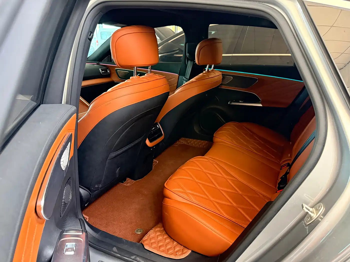 Chery Fengyun Fengyun A9L 2025 2025 Model 260 Extended Range Premium Edition