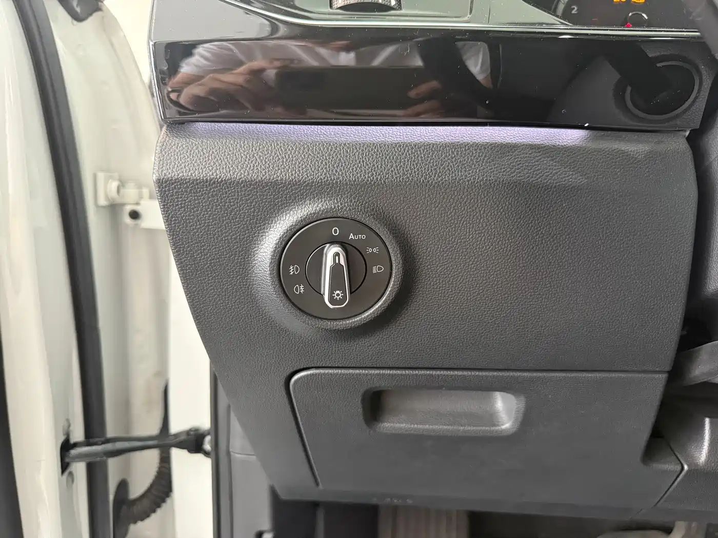 Volkswagen Tayron 2020 330TSI 2WD Luxury Smart Edition Pro фото 13