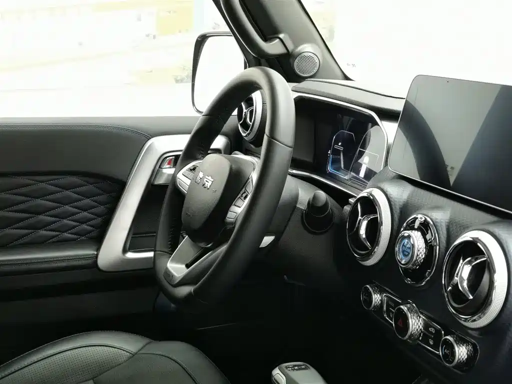 BAIC ORV Beijing Offroad BJ40 2023 2.0D Automatic 4WD Blade Hero Edition Knight Type фото 22