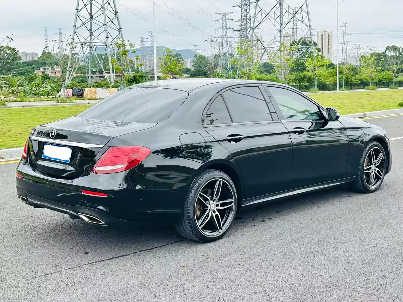 Mercedes-Benz E-Class 2017 E 300 Sport фото 3