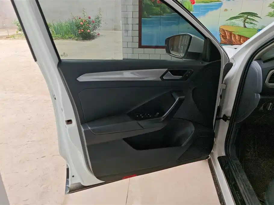 Volkswagen T-ROC 2020 280TSI DSG 2WD Progressive фото 7