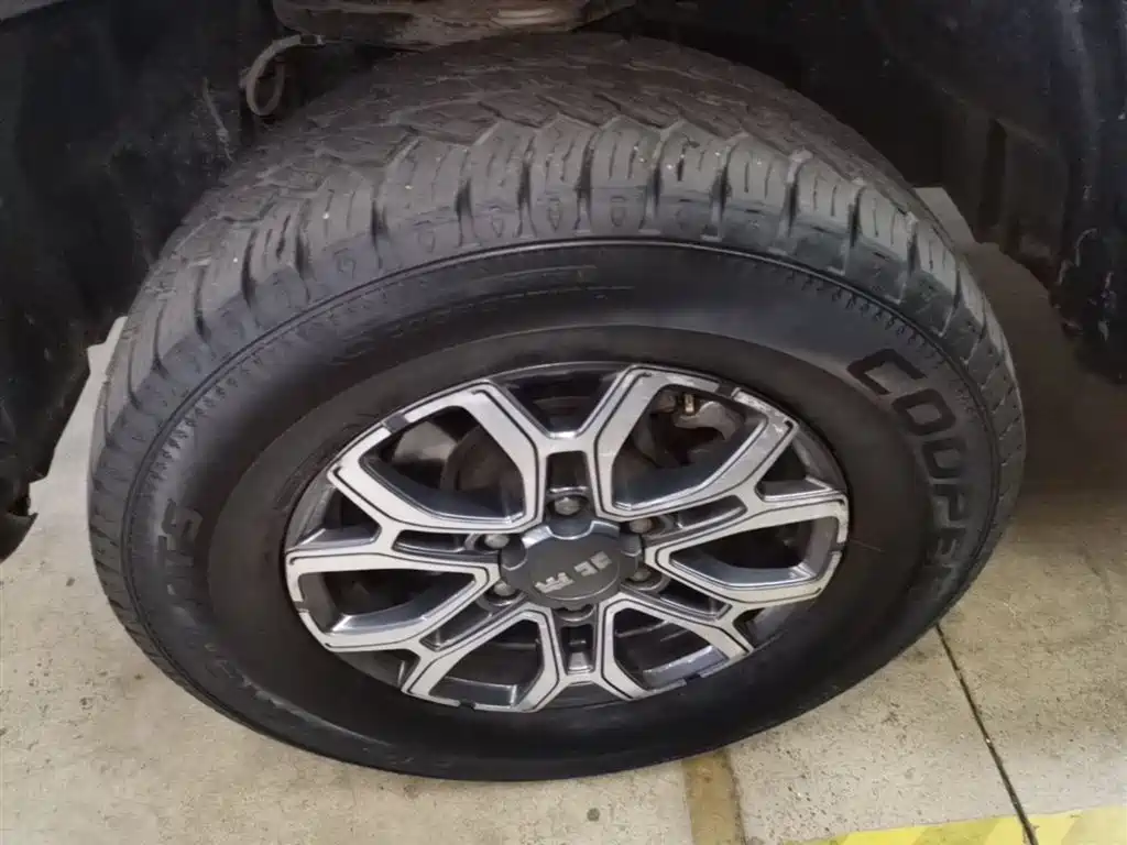 BAIC ORV Beijing Offroad BJ40 2023 2.0T Auto 4WD Urban Hunter Knight Edition фото 23