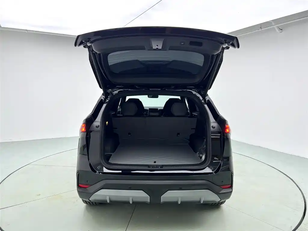 GEELY GALAXY GALAXY L7