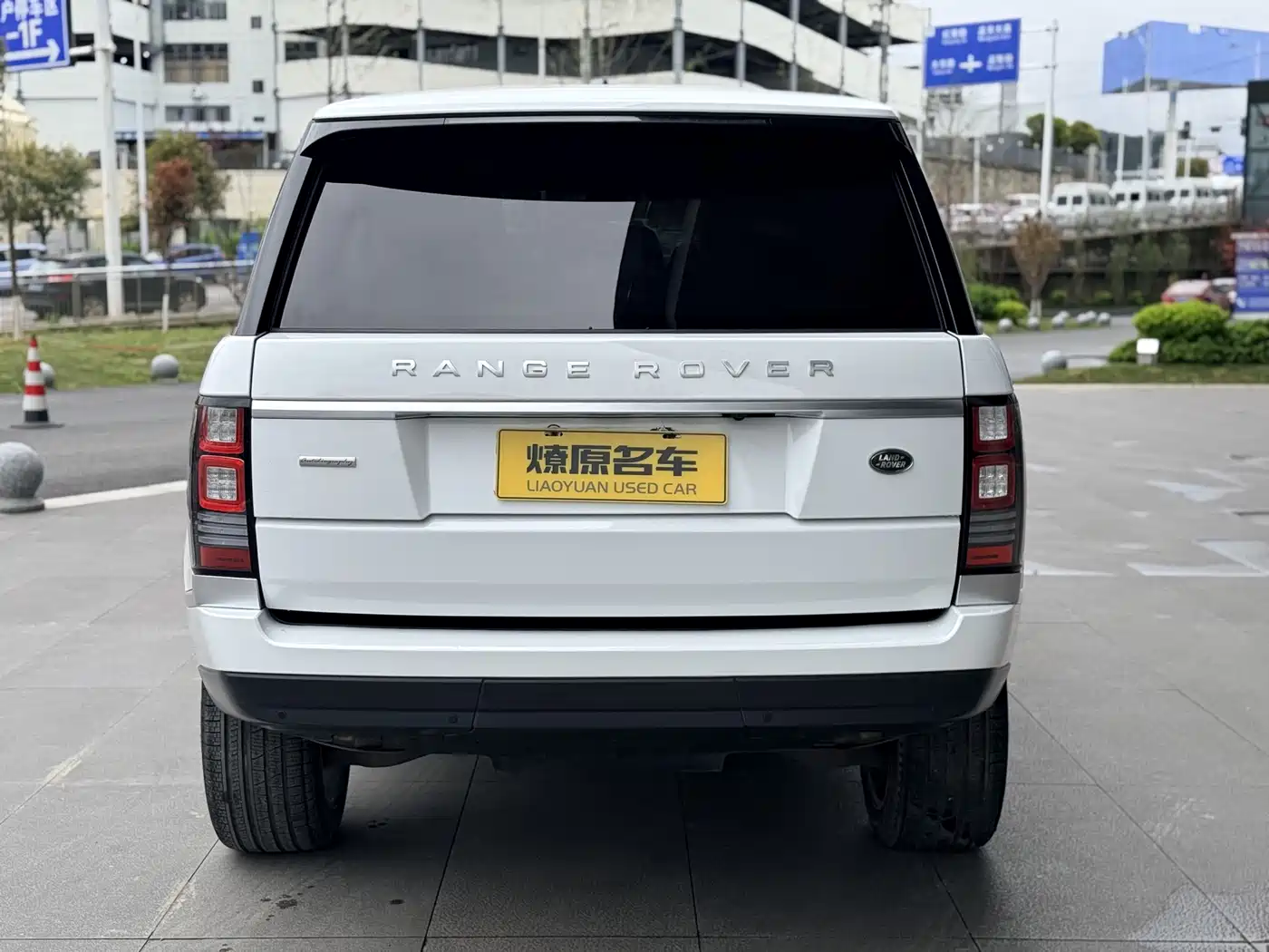 Land Rover Range Rover 2014 3.0 SC V6 Vogue SE фото 6