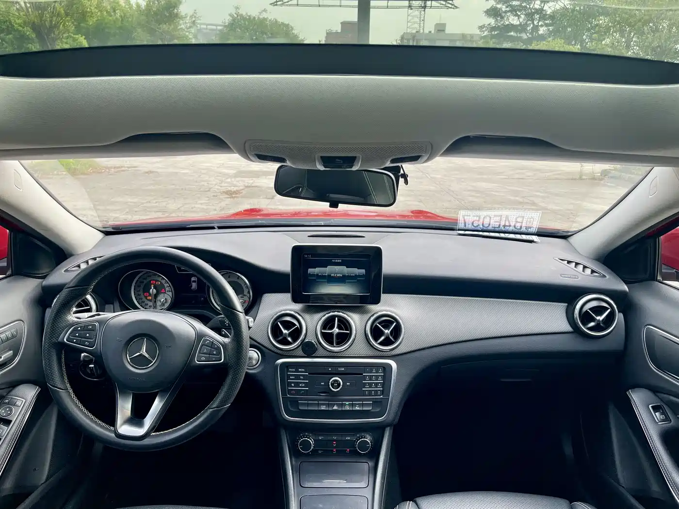Mercedes-Benz GLA 2017 GLA 200 Dynamic фото 9