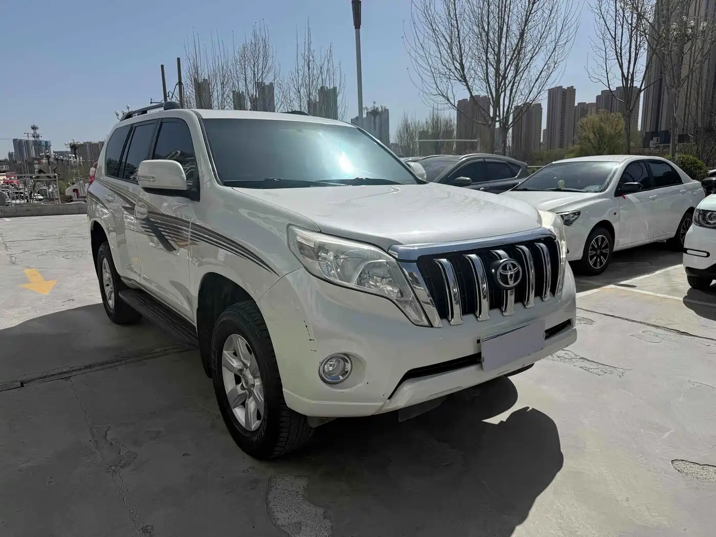 Toyota Prado 2016 2.7L Auto Standard Edition фото 3