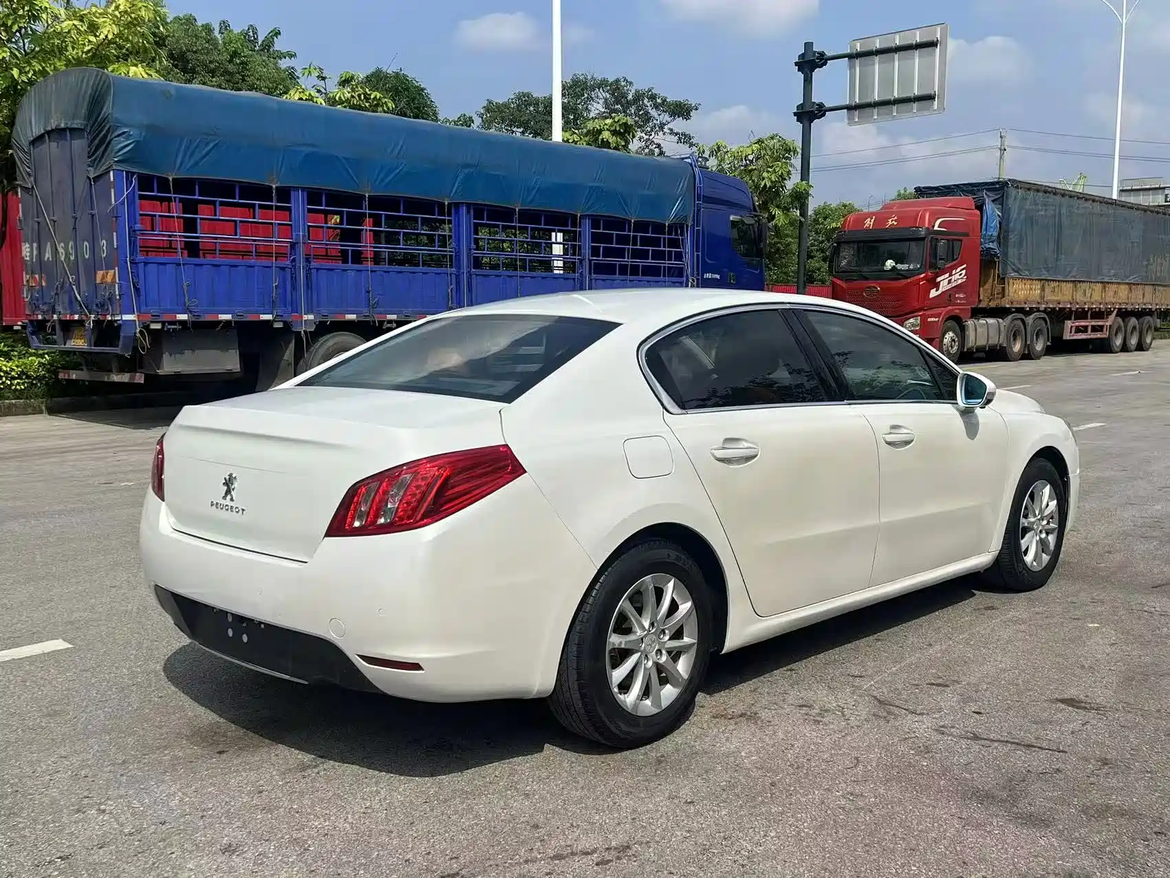 Photo 7 - Peugeot 508